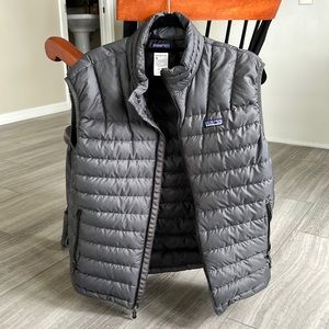 Mens patagonia down vest